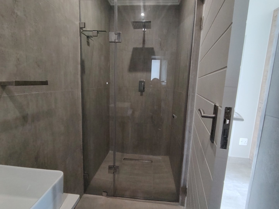 2 Bedroom Property for Sale in Hartenbos Central Western Cape